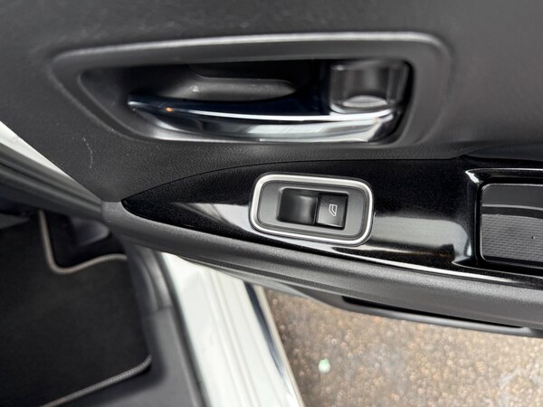 Used Mitsubishi Outlander 2018 for sale - 76226766: Photo 22