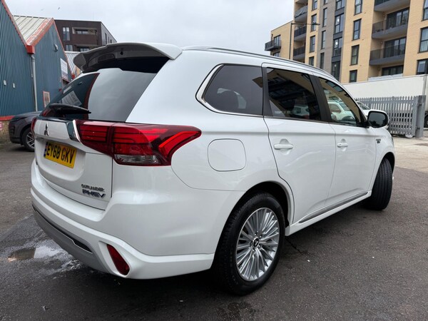 Used Mitsubishi Outlander 2018 for sale - 76226766: Photo 25