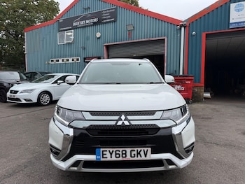 Used Mitsubishi Outlander 2018 for sale - 76226766: Photo