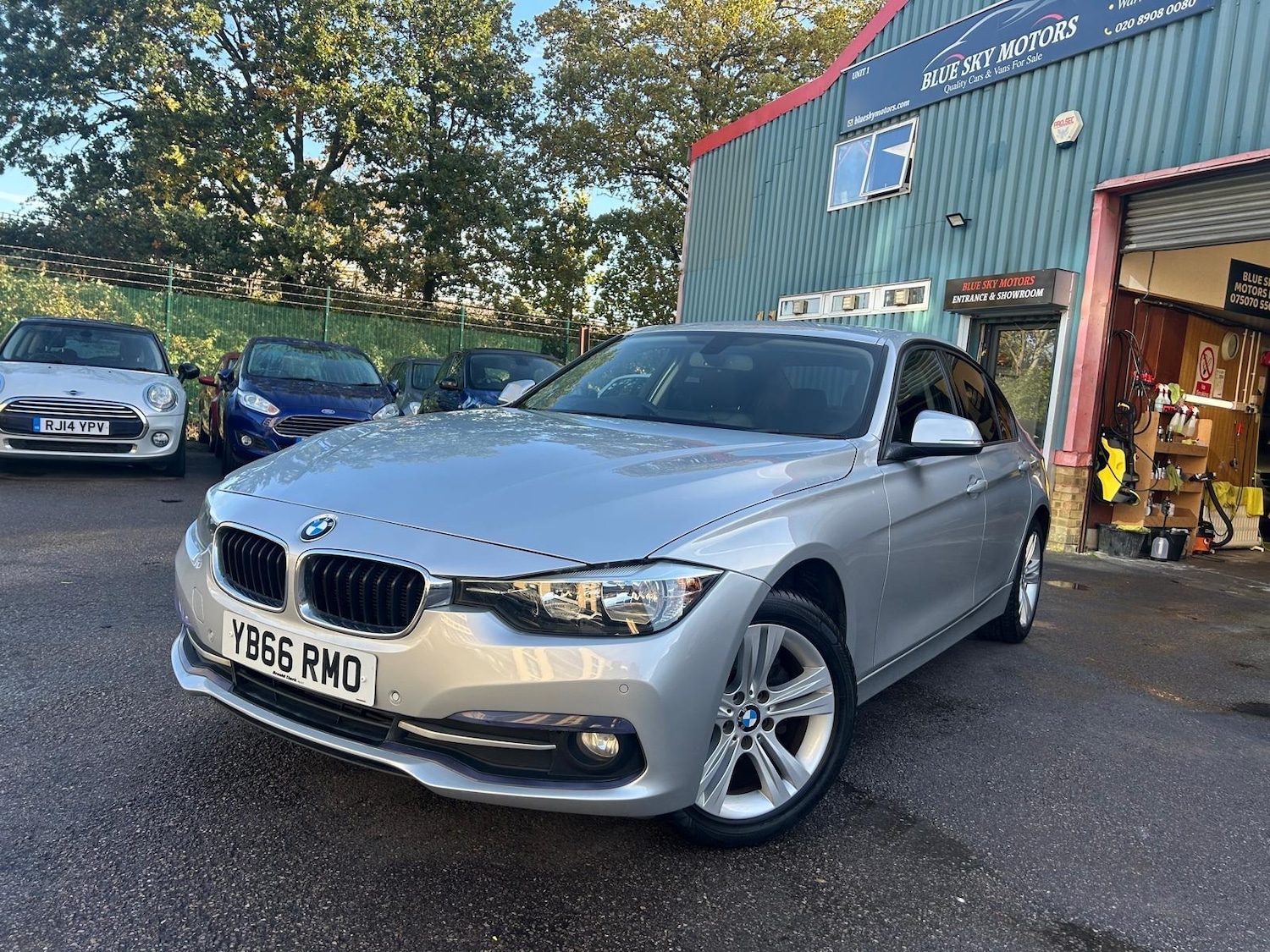 Used BMW 3 Series 2017 for sale - 76389006: Photo 1