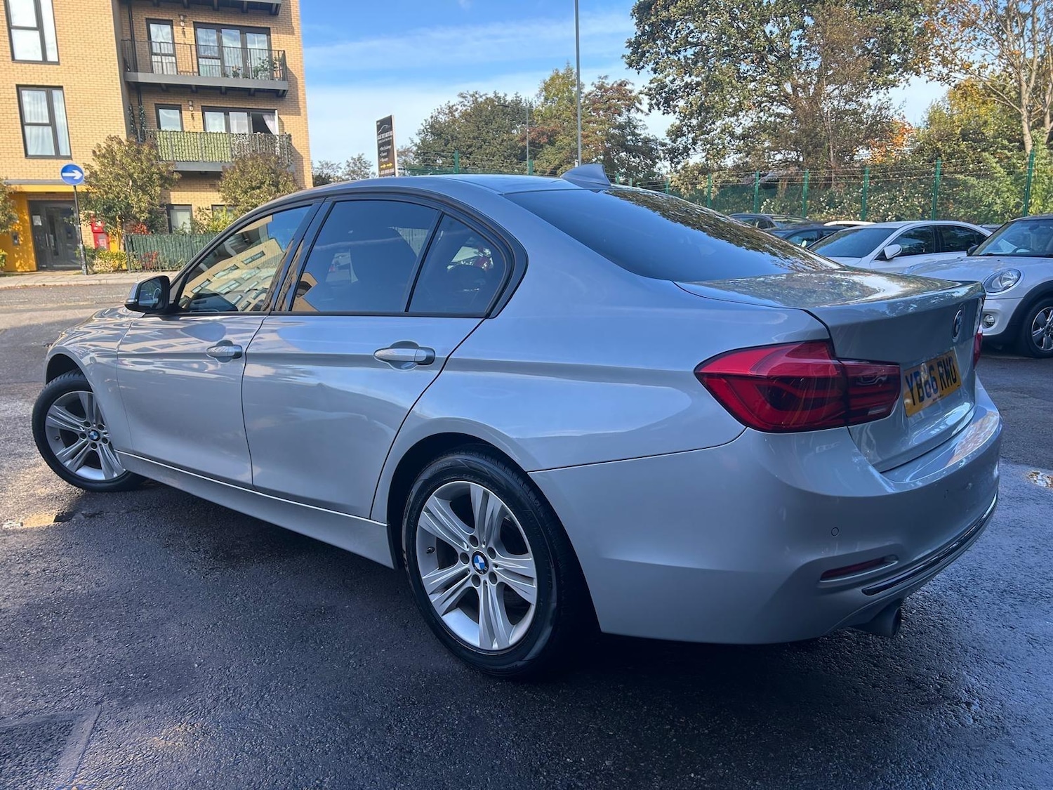 Used BMW 3 Series 2017 for sale - 76389006: Photo 21