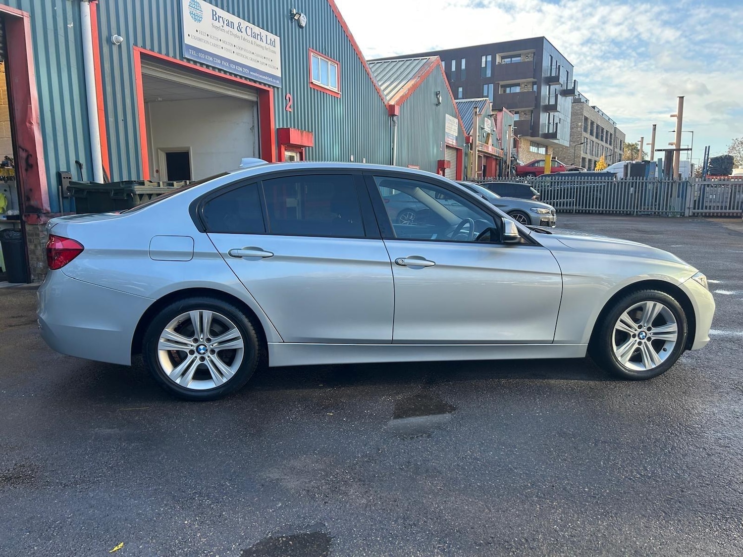 Used BMW 3 Series 2017 for sale - 76389006: Photo 23
