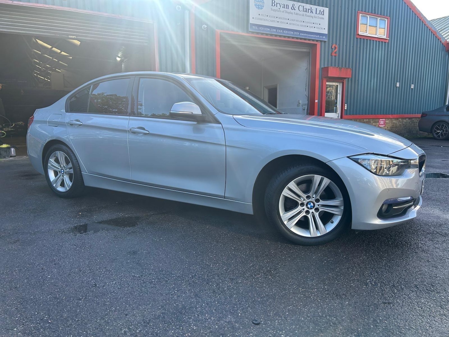 Used BMW 3 Series 2017 for sale - 76389006: Photo 3