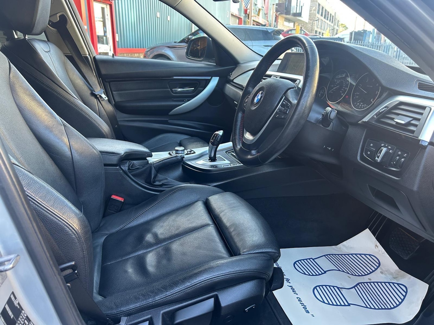 Used BMW 3 Series 2017 for sale - 76389006: Photo 6