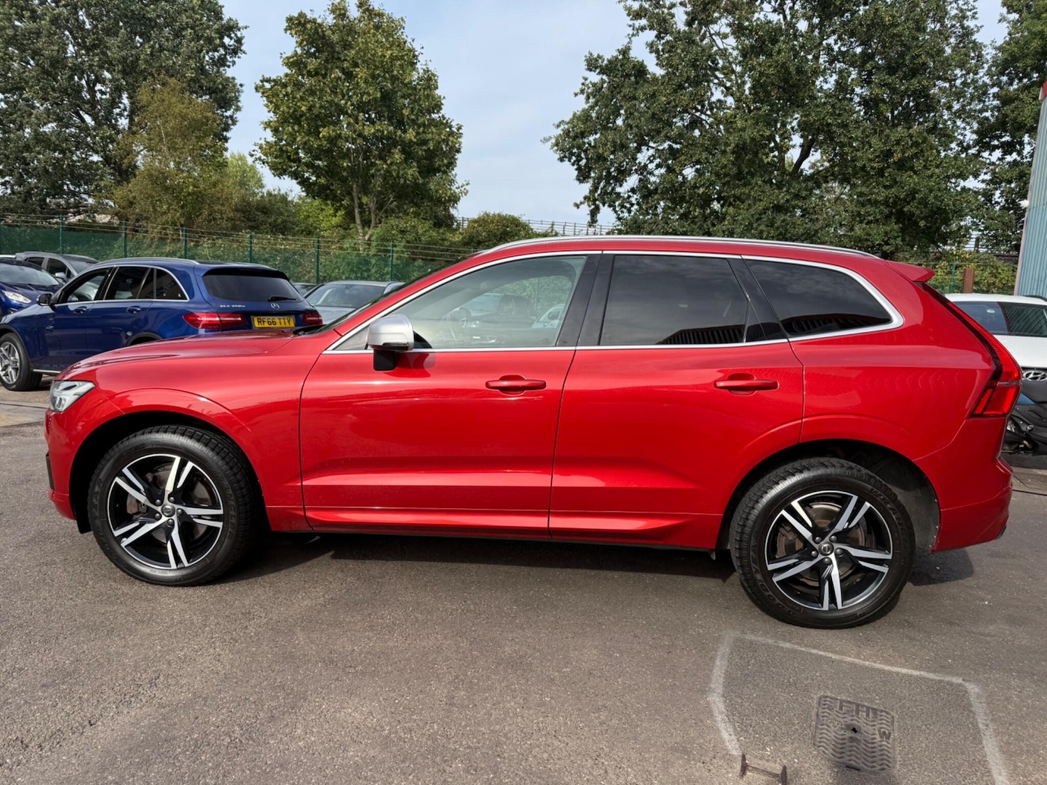 Used Volvo XC60 2018 for sale - 75645677: Photo 25