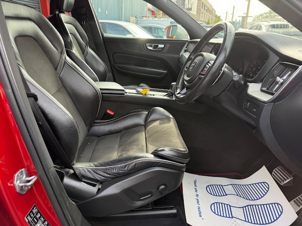 Used Volvo XC60 2018 for sale - 75645677: Photo 7