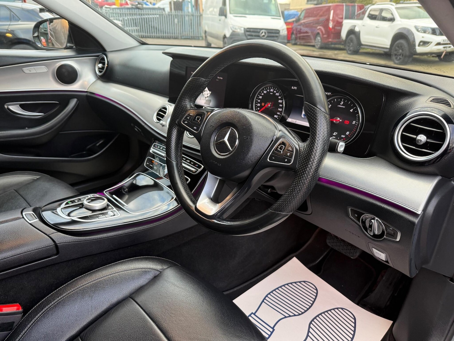 Used Mercedes-Benz E Class 2017 for sale - 77091747: Photo 8