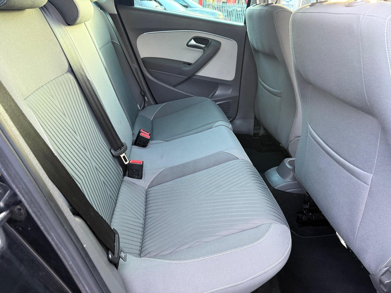 Used Volkswagen Polo 2015 for sale - 76992318: Photo 19