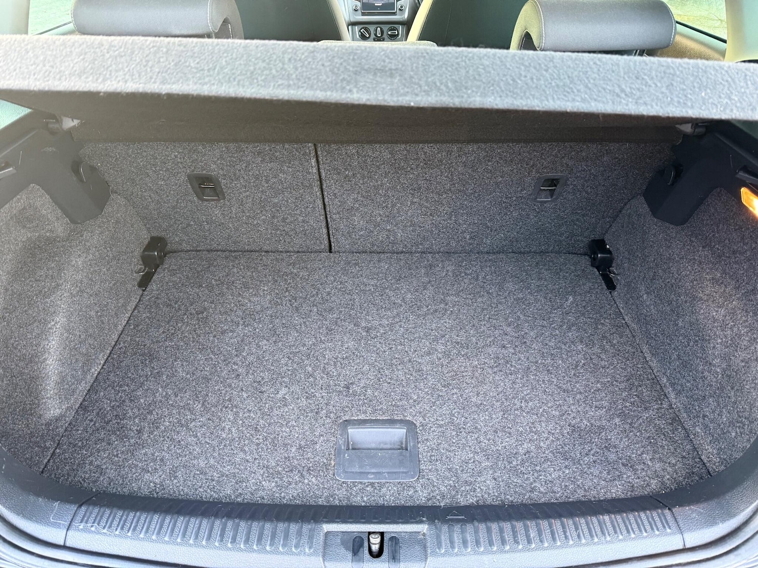 Used Volkswagen Polo 2015 for sale - 76992318: Photo 5