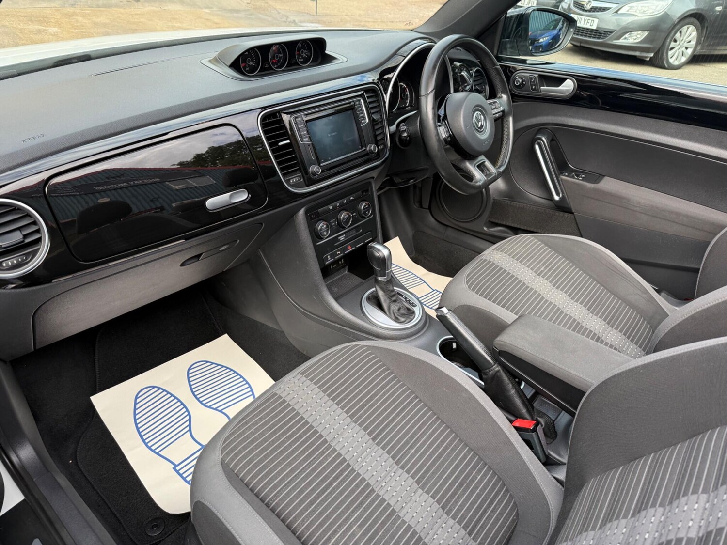 Used Volkswagen Beetle 2015 for sale - 77090767: Photo 15