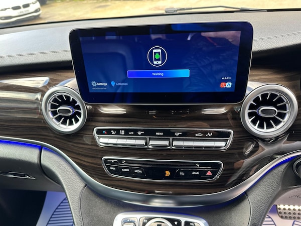 Used Mercedes-Benz V-Class 2015 for sale - 72657887: Photo 17