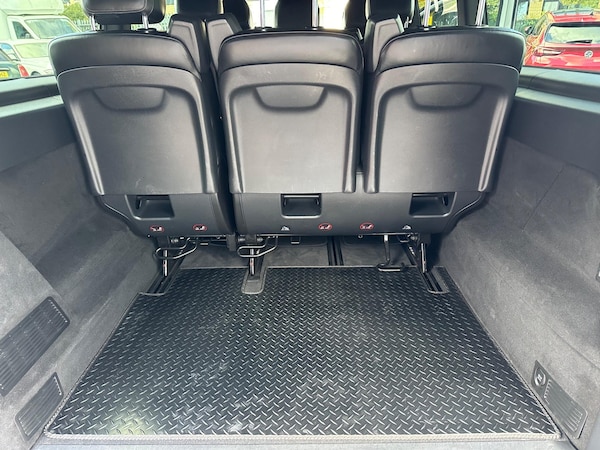 Used Mercedes-Benz V-Class 2015 for sale - 72657887: Photo 6