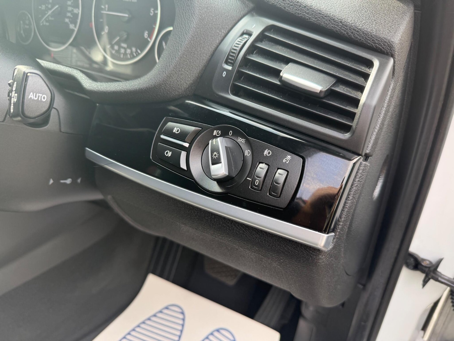 Used BMW X3 2016 for sale - 76988866: Photo 9