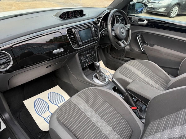 Used Volkswagen Beetle 2015 for sale - 76095004: Photo 15