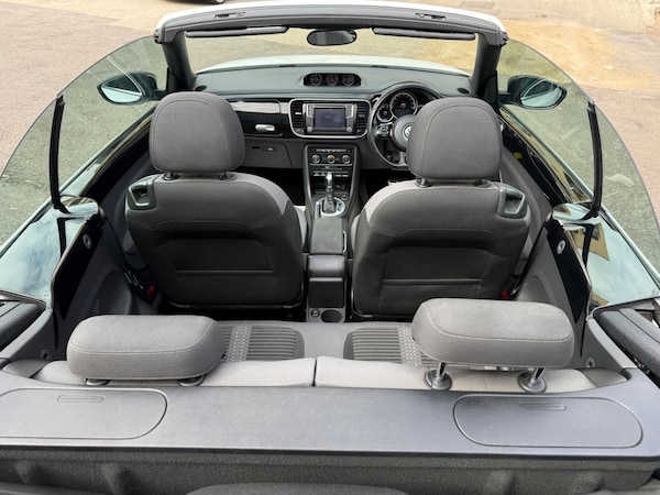 Used Volkswagen Beetle 2015 for sale - 76095004: Photo 19