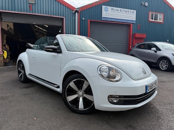 Used Volkswagen Beetle 2015 for sale - 76095004: Photo