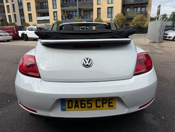 Used Volkswagen Beetle 2015 for sale - 76095004: Photo