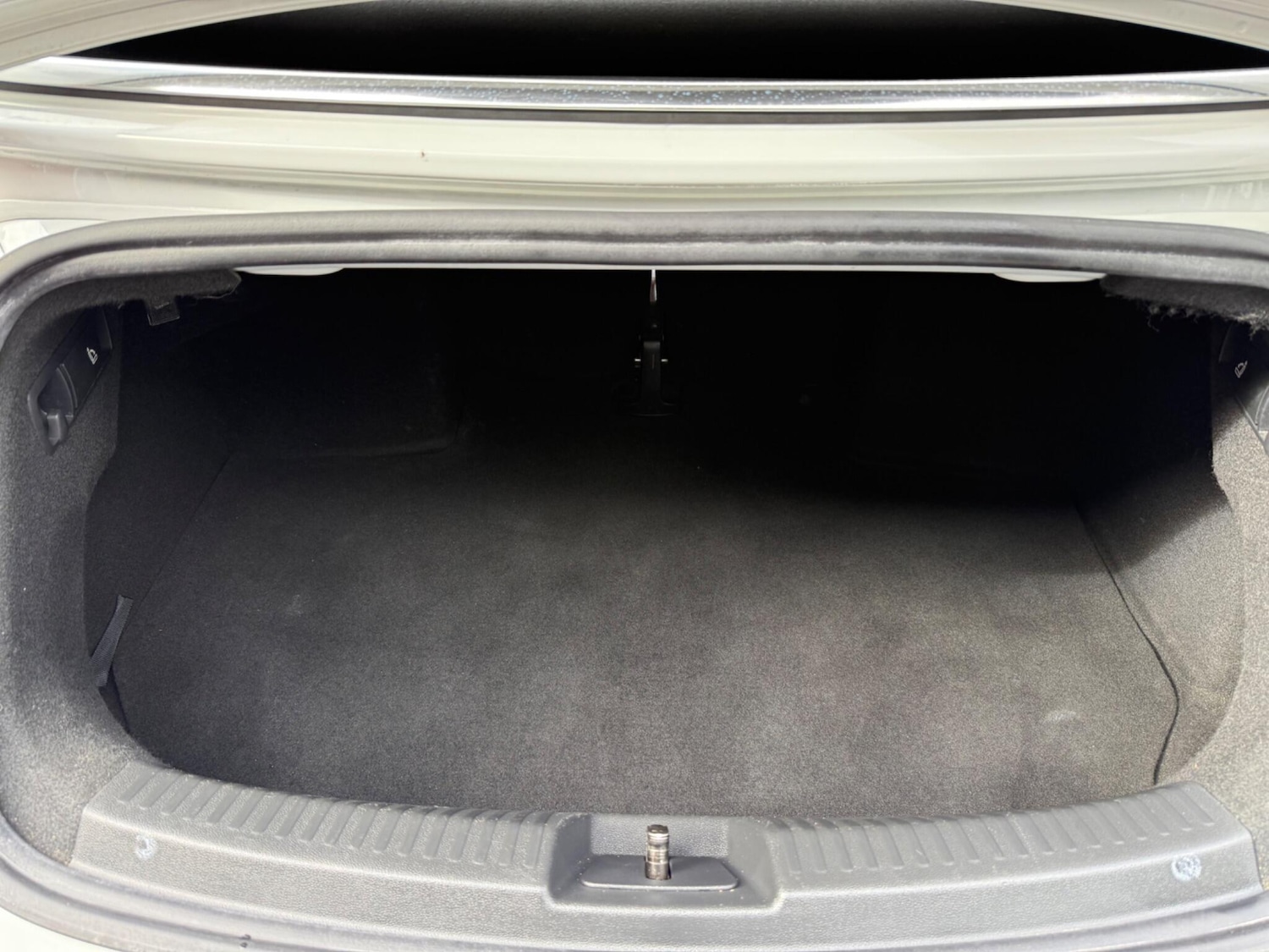 Used Volkswagen Beetle 2015 for sale - 76095004: Photo 5