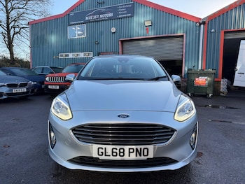 Used Ford Fiesta 2018 for sale - 77156463: Photo