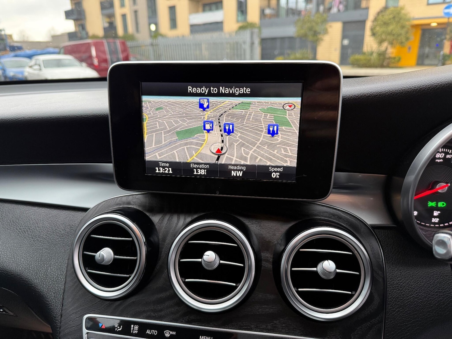 Used Mercedes-Benz GLC 2017 for sale - 76780997: Photo 12