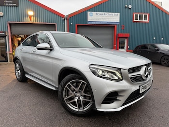 Used Mercedes-Benz GLC 2017 for sale - 76780997: Photo