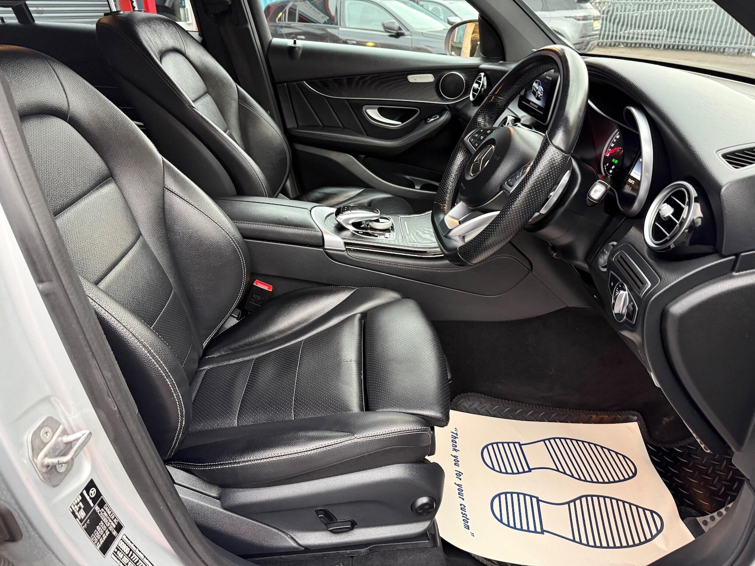 Used Mercedes-Benz GLC 2017 for sale - 76780997: Photo 7