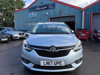 Used Vauxhall Zafira Tourer 2017 for sale - 75769108: Photo
