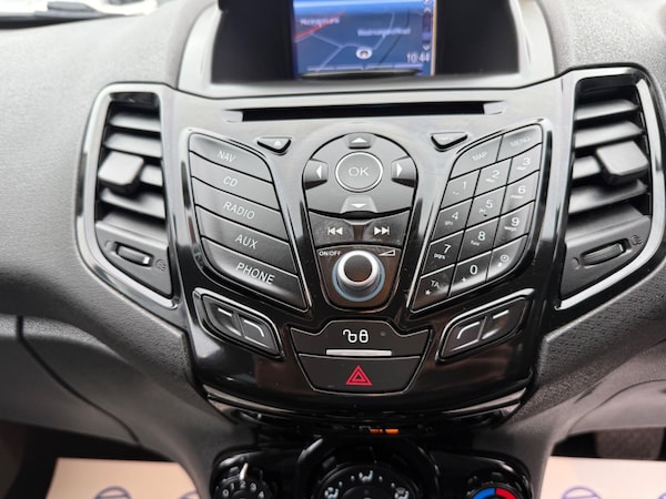 Used Ford Fiesta 2017 for sale - 76260474: Photo 12