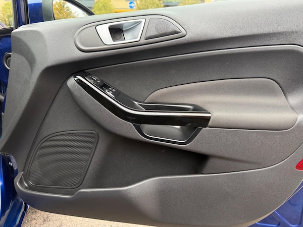 Used Ford Fiesta 2017 for sale - 76260474: Photo 18
