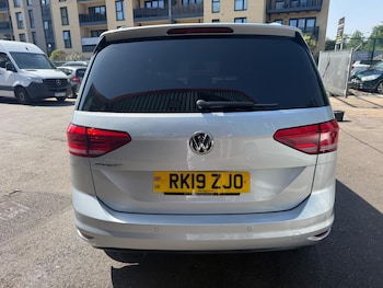 Used Volkswagen Touran 2019 for sale - 78923295: Photo