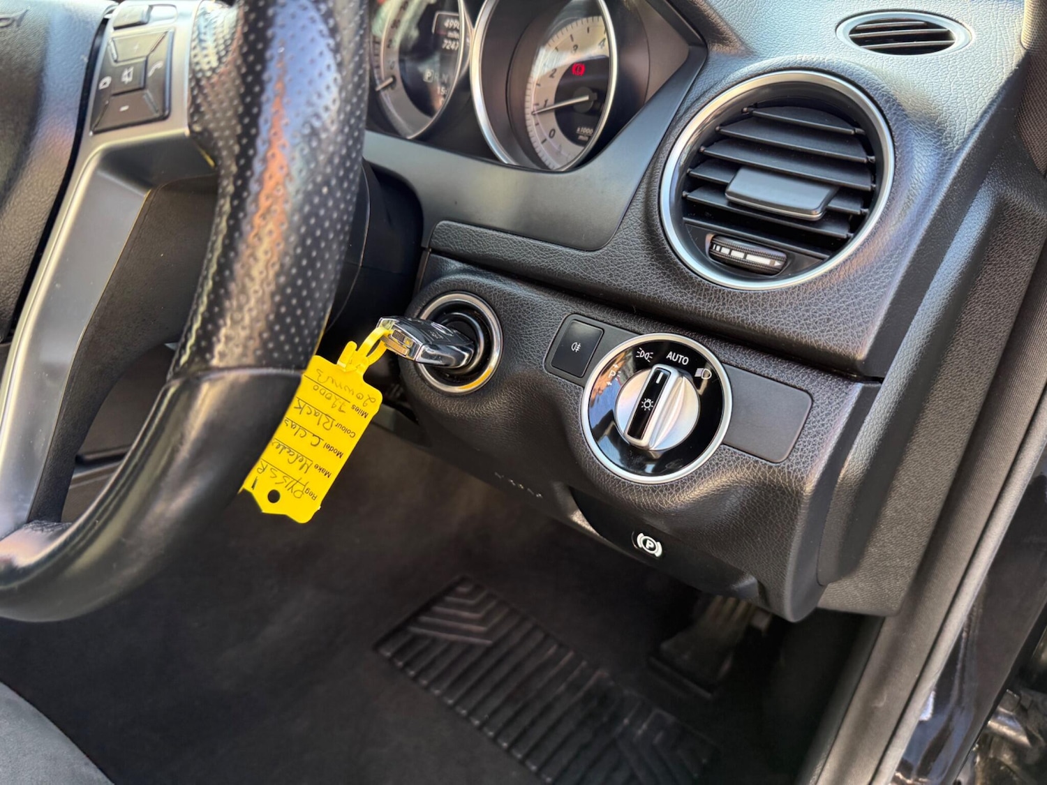 Used Mercedes-Benz C Class for sale - 77957273: Photo 9