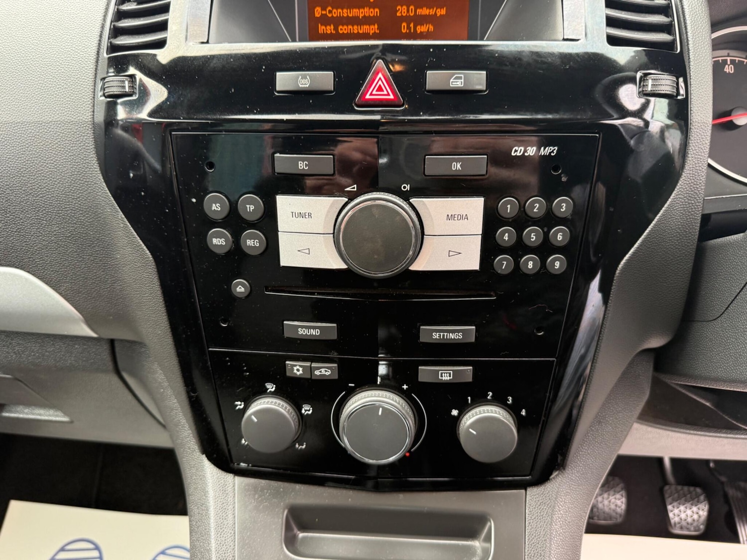 Used Vauxhall Zafira 2014 for sale - 77633850: Photo 12