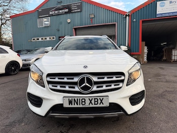 Used Mercedes-Benz GLA 2018 for sale - 76996403: Photo