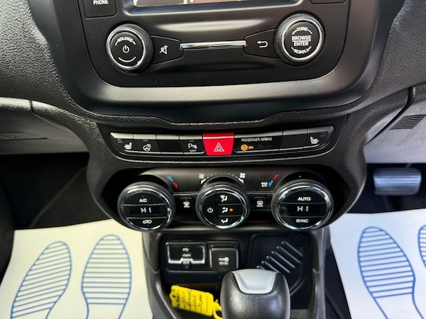 Used Jeep Renegade 2016 for sale - 76314730: Photo 12
