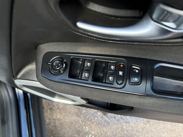 Used Jeep Renegade 2016 for sale - 76314730: Photo 17