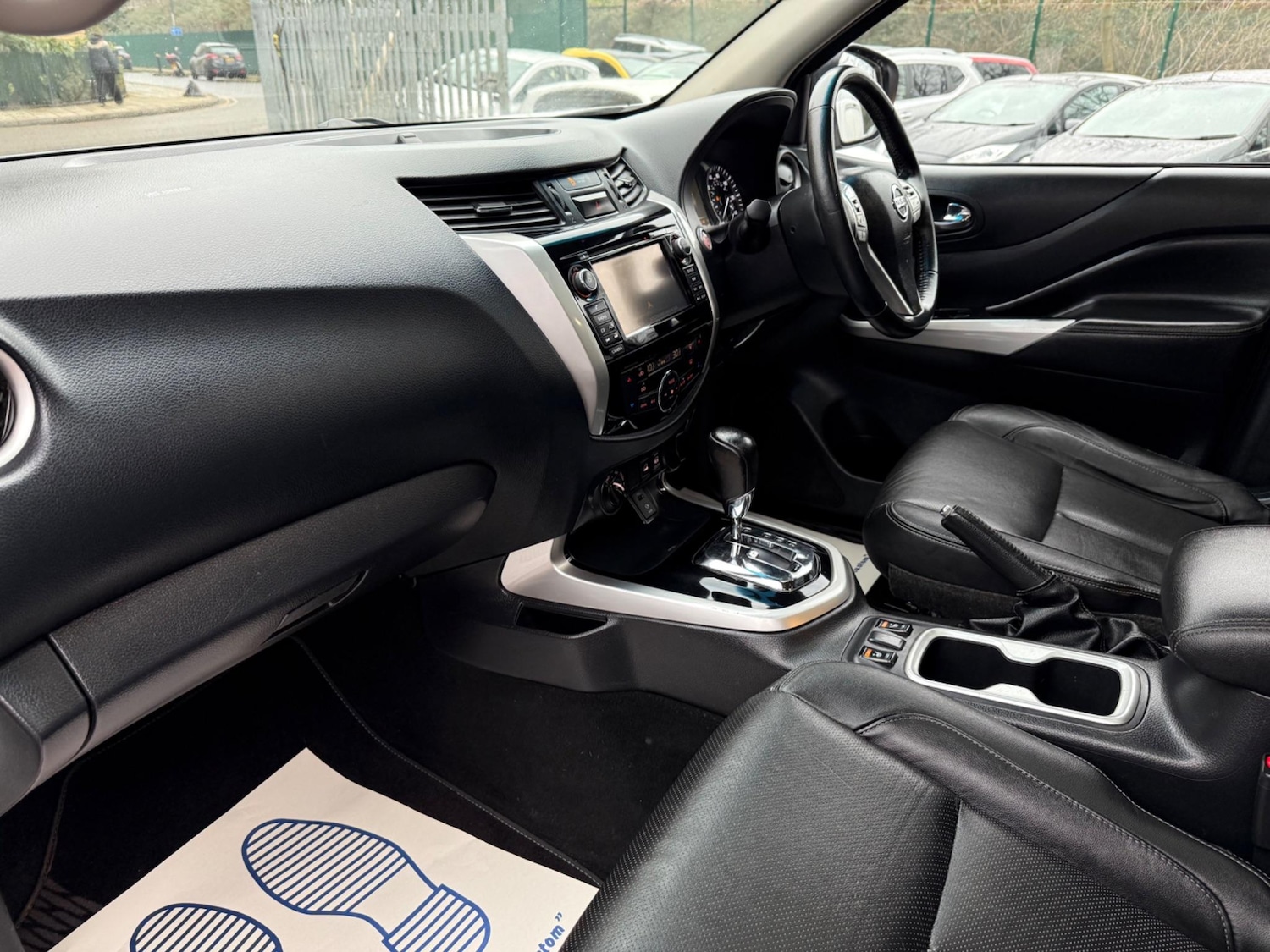 Used Nissan Navara 2018 for sale - 76992757: Photo 14