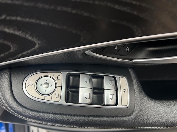 Used Mercedes-Benz GLC 2016 for sale - 75552683: Photo 17