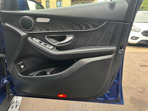 Used Mercedes-Benz GLC 2016 for sale - 75552683: Photo 18