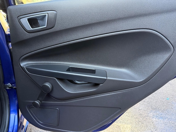 Used Ford Fiesta 2015 for sale - 76094201: Photo 19