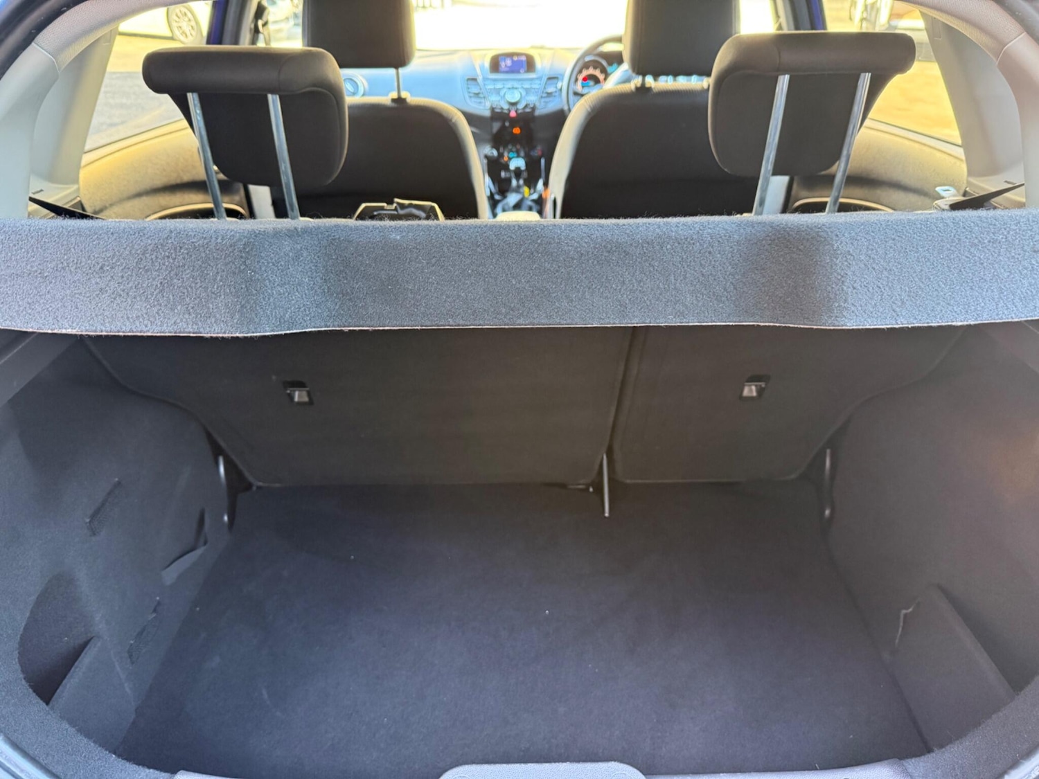 Used Ford Fiesta 2015 for sale - 76094201: Photo 5