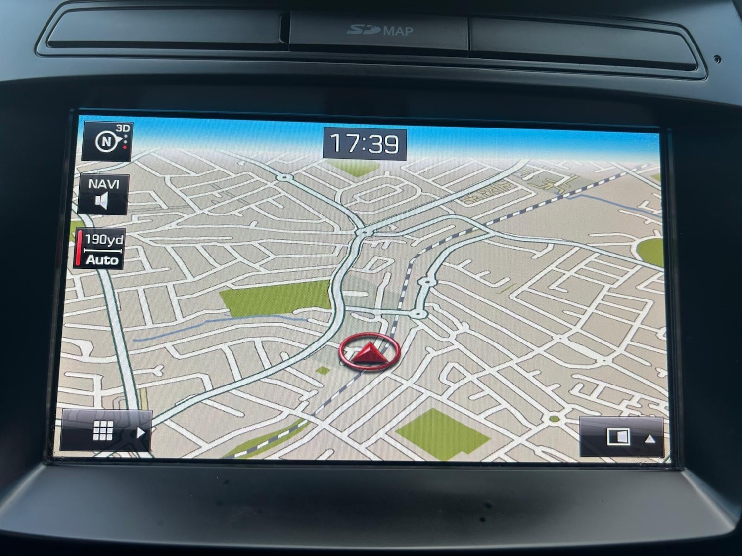 Used Hyundai Santa Fe 2016 for sale - 75695987: Photo 11