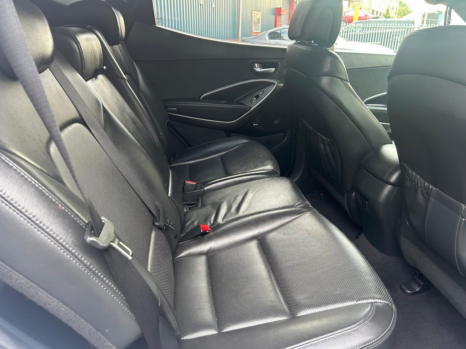 Used Hyundai Santa Fe 2016 for sale - 75695987: Photo 16