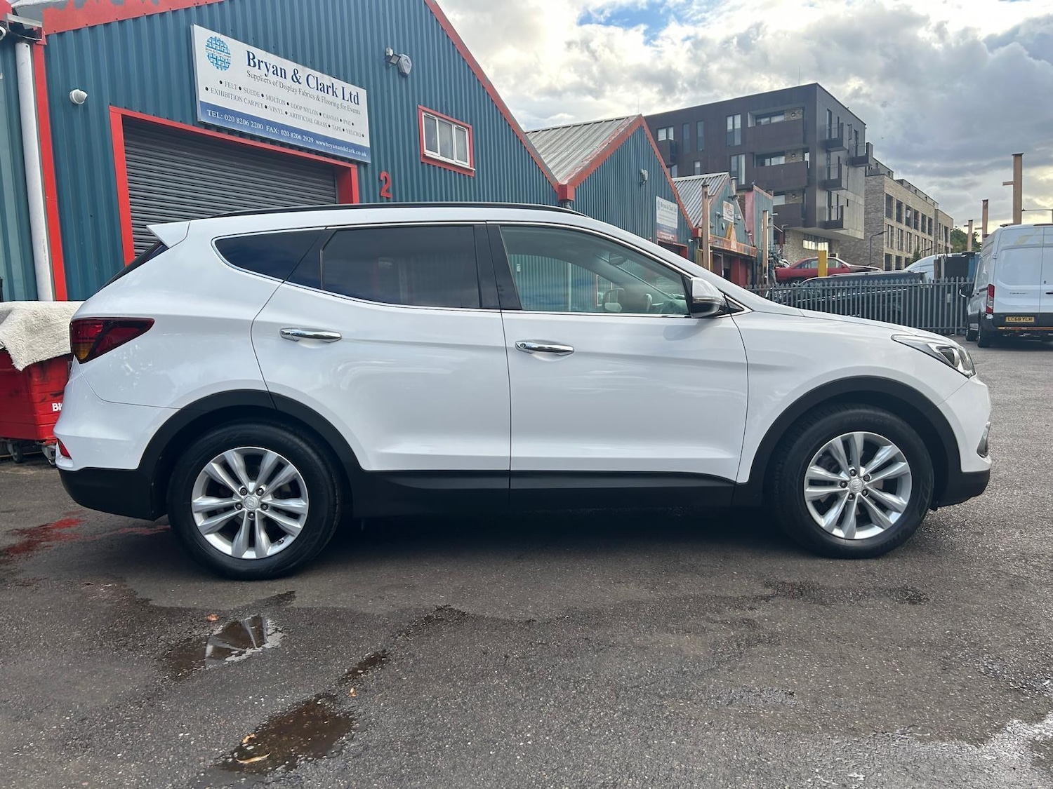 Used Hyundai Santa Fe 2016 for sale - 75695987: Photo 22
