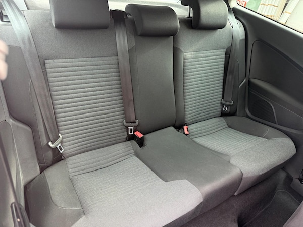 Used Volkswagen Polo 2010 for sale - 76188509: Photo 16