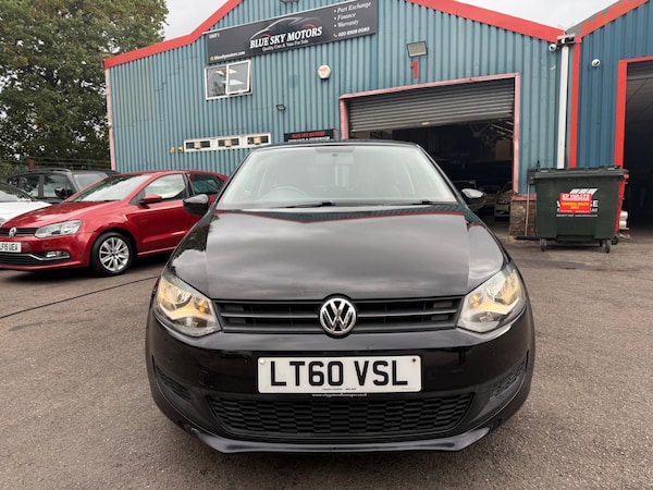 Used Volkswagen Polo 2010 for sale - 76188509: Photo 2