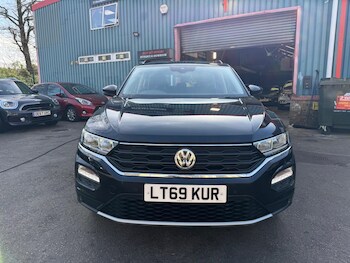 Used Volkswagen T-Roc 2019 for sale - 78087047: Photo