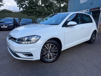Used Volkswagen Golf 2017 for sale - 79726546: Photo