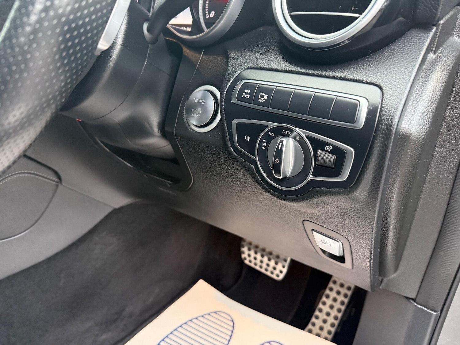 Used Mercedes-Benz GLC 2018 for sale - 76994853: Photo 11