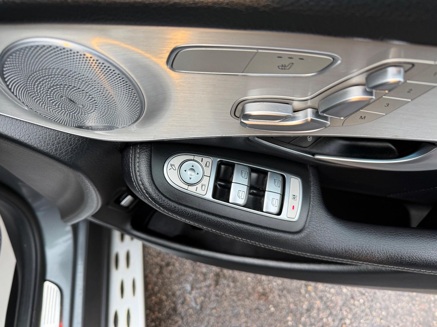 Used Mercedes-Benz GLC 2018 for sale - 76994853: Photo 19