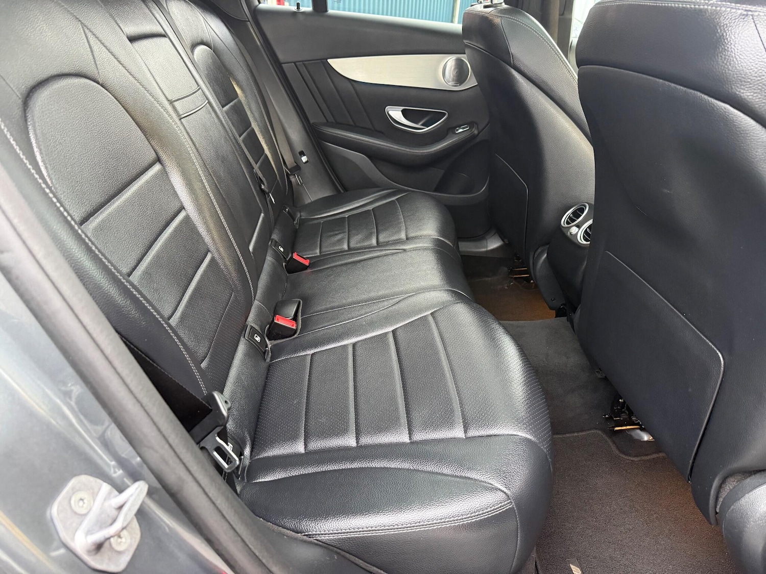 Used Mercedes-Benz GLC 2018 for sale - 76994853: Photo 21